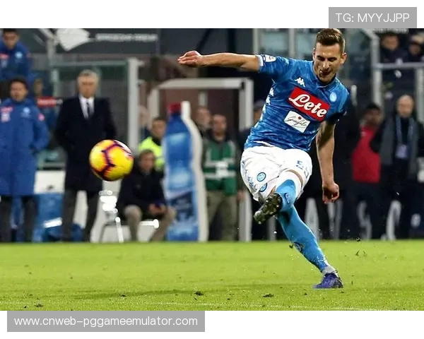 那不勒斯2-1逆转尤文图斯，霍伊伦头球梅开二度